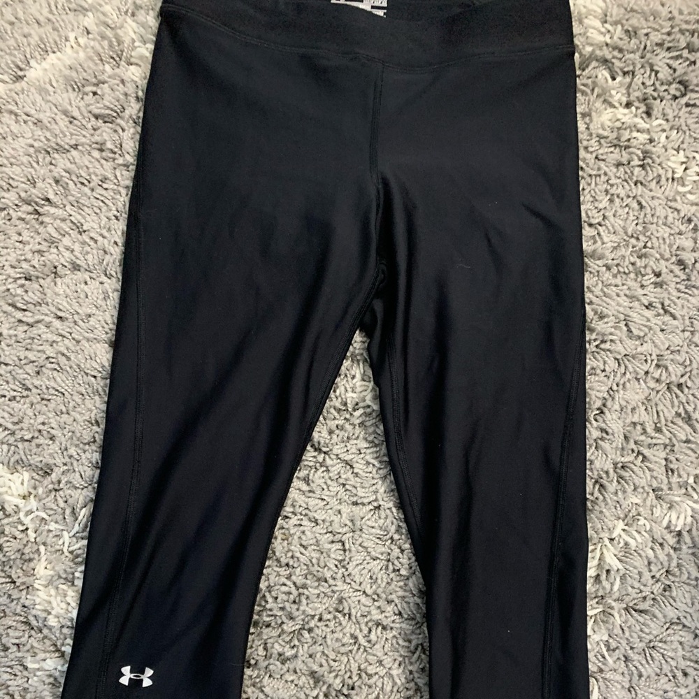 Black under armour leggings